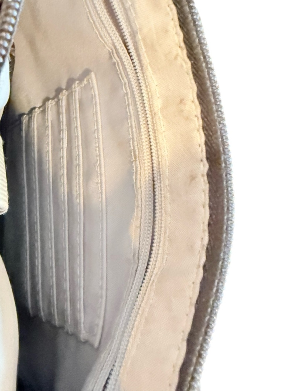 Baggallini Gray and White Floral Crossbody Bag - Picture 8 of 16